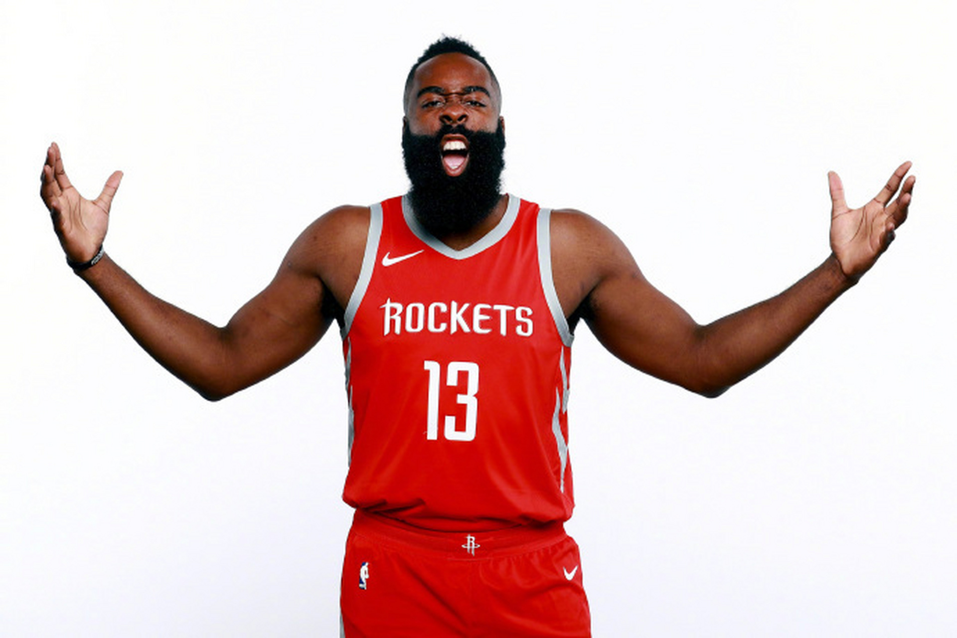 河南1-1云南，阿奇姆彭破门，史成龙送礼恩里克扳平（河南与云南1-1握手言和：阿奇姆彭先拔头筹，史成龙失误送礼，恩里克扳平）