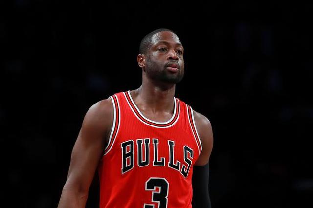 NBA战报：拉文42分6板，国王127-111轻取热火（NBA快讯：拉文轰42分6篮板，国王127-111大胜热火）