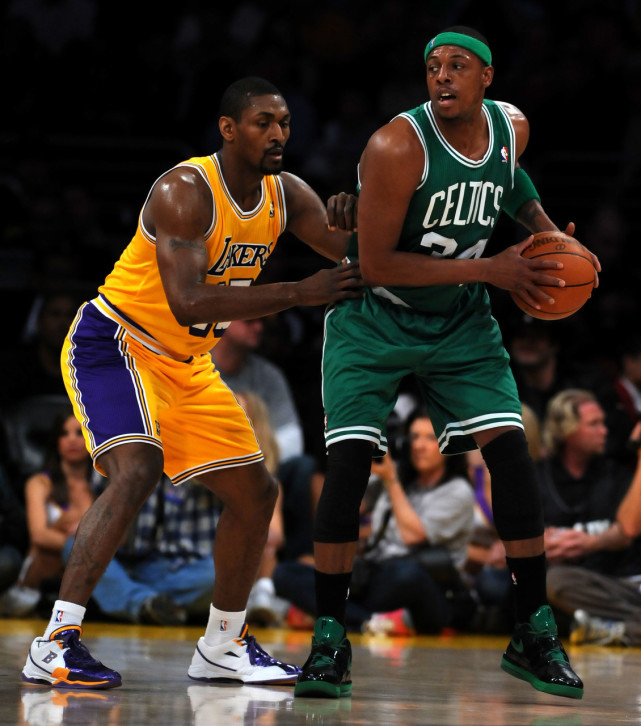 赵宇豪：祝福尹鸿博未来一切顺利；祝愿河南队足协杯夺冠（赵宇豪送祝福：愿尹鸿博前程似锦，盼河南队问鼎足协杯）